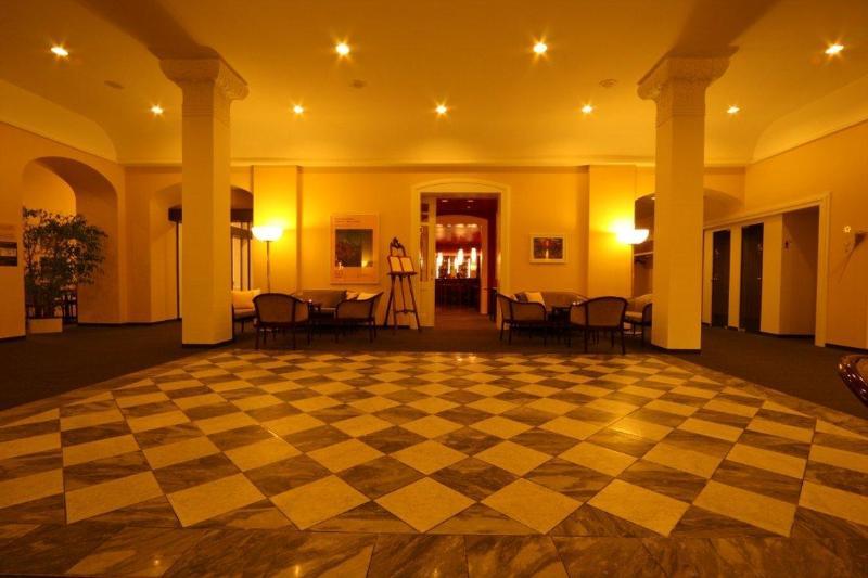 Esplanade Swiss Quality Hotel Давос Интерьер фото